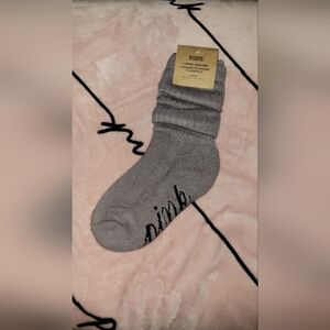 PINK chunky crew socks